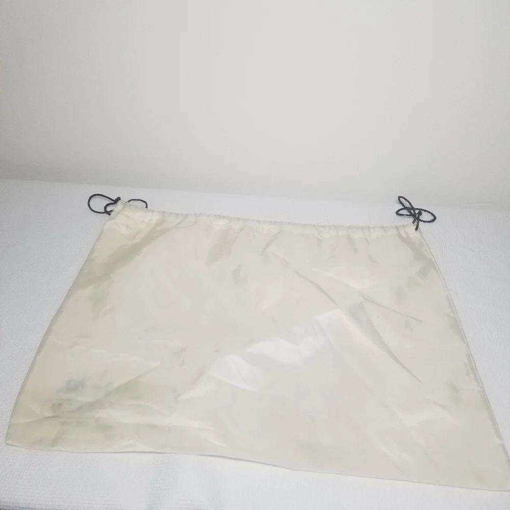 2 Coach Duster Bags - Picture 8 of 16